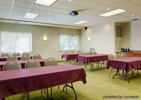 Four Points By Sheraton Chicago シャンバーグ 設備 写真